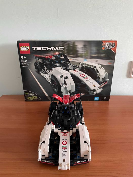 LEGO® Technic - Formula E® Porsche 99X Electric 42137, 422 части