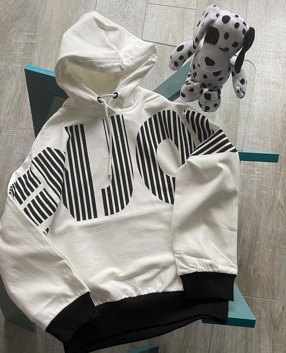 Детски дрешки , чисто нови с етикет .Размери от 3м до 14 г