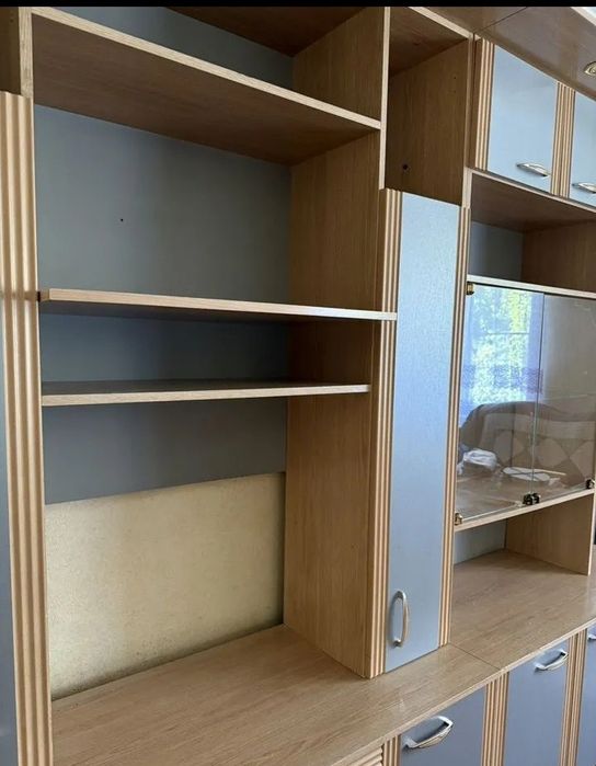 Отдам Шкаф даром