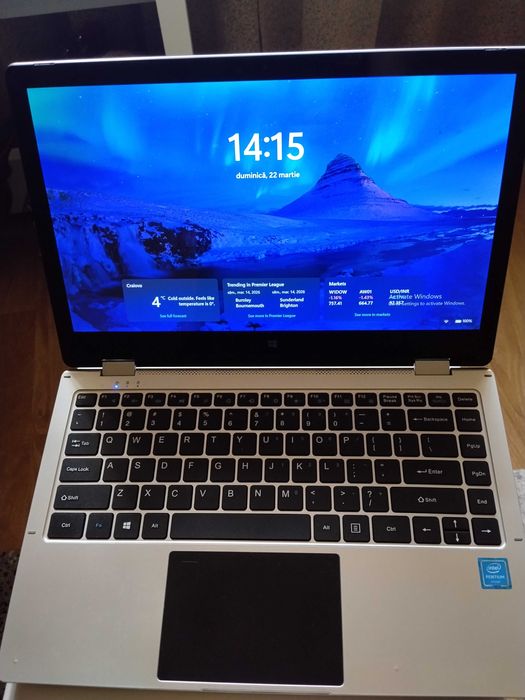 Myria 8312 (2-in-1 notebook), 256 Gb ssd 13,3 inch FullHD Touchscreen