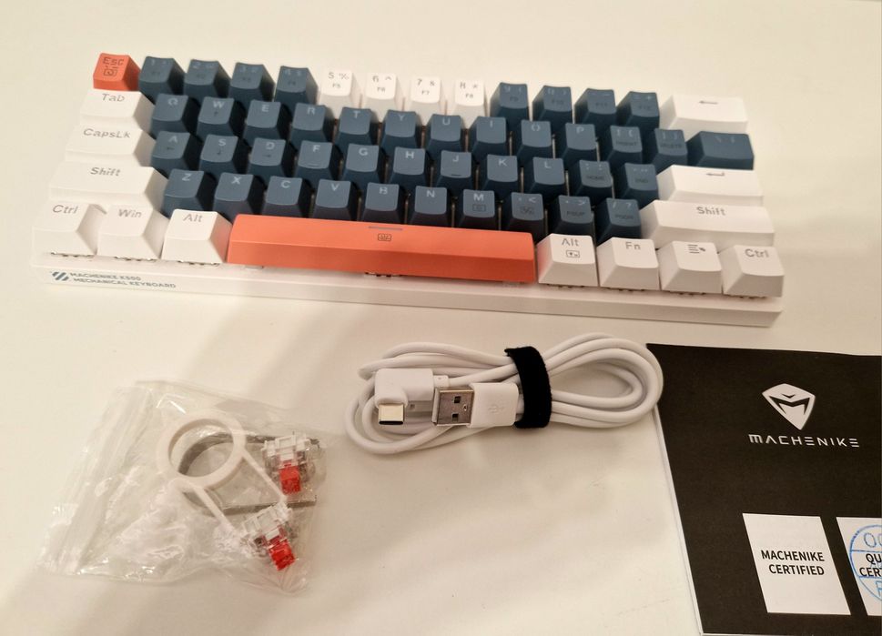 Tastatura gaming mecanica Machenike K500, red switch, impecabila