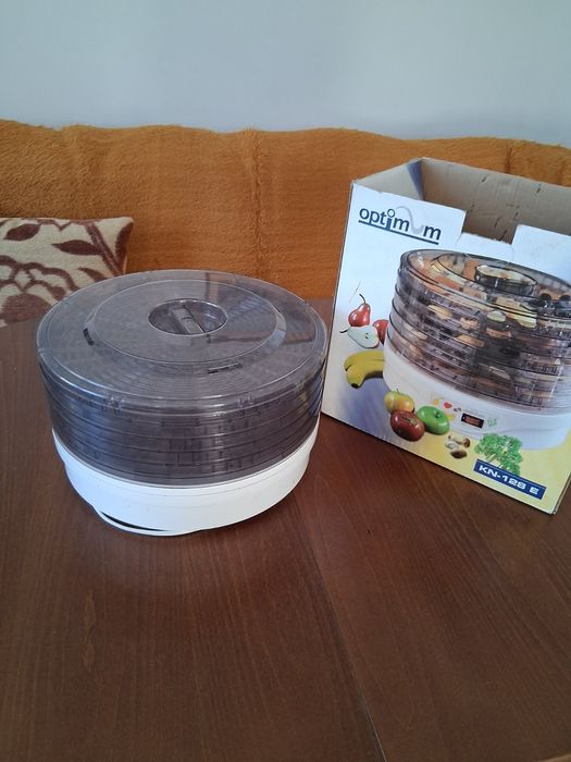 Уред за сушене на плодове