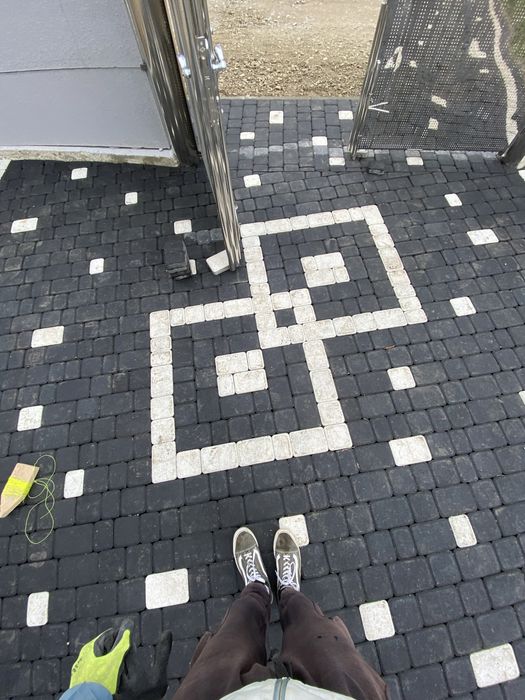 Montez pavaj si bordure