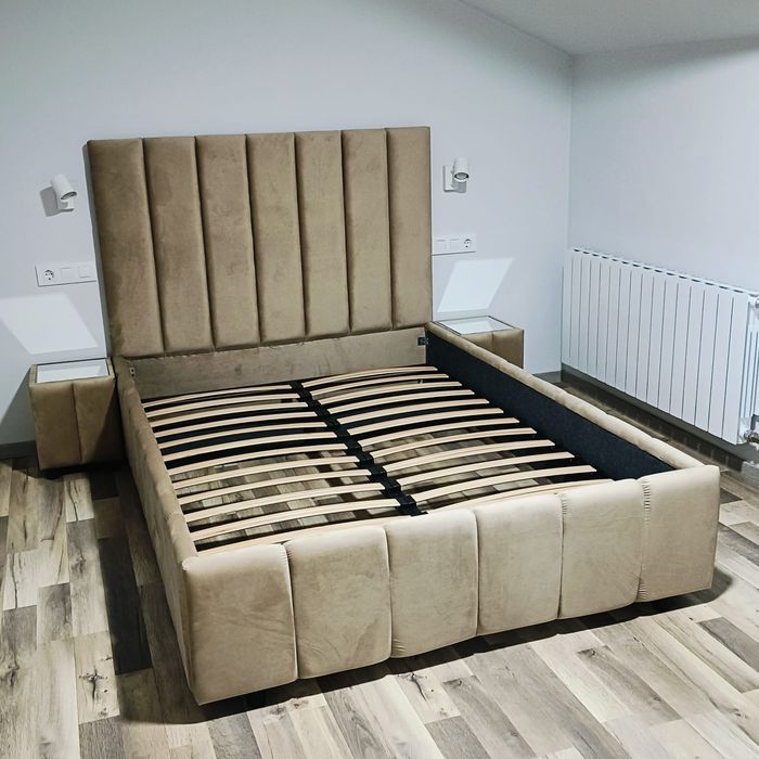 Tapițeria Denis Chesterfield