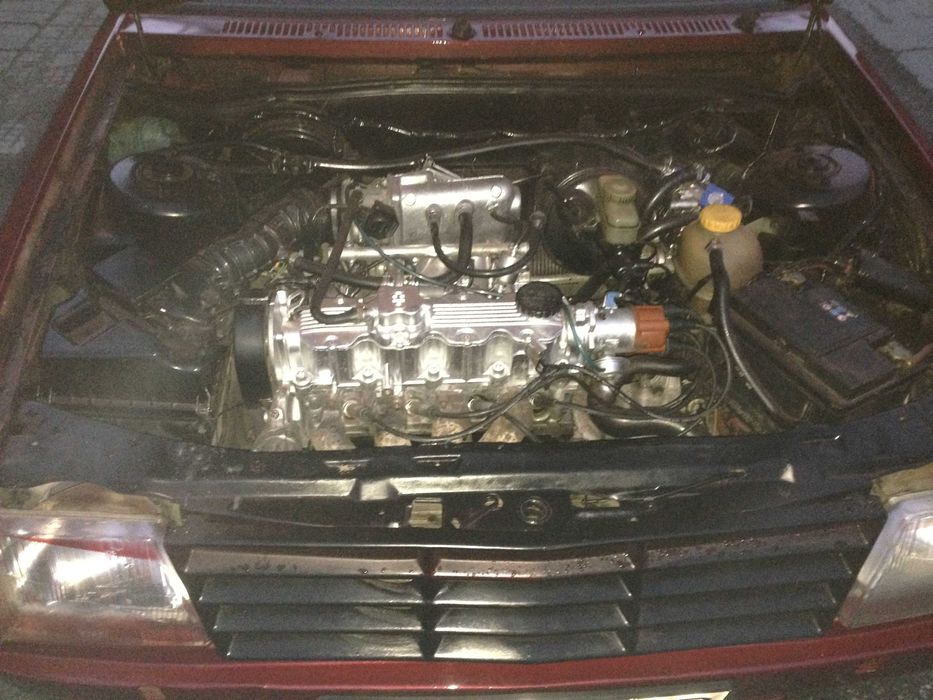 Двигател за опел кадетт gsi 1.8 115 кс много добрър