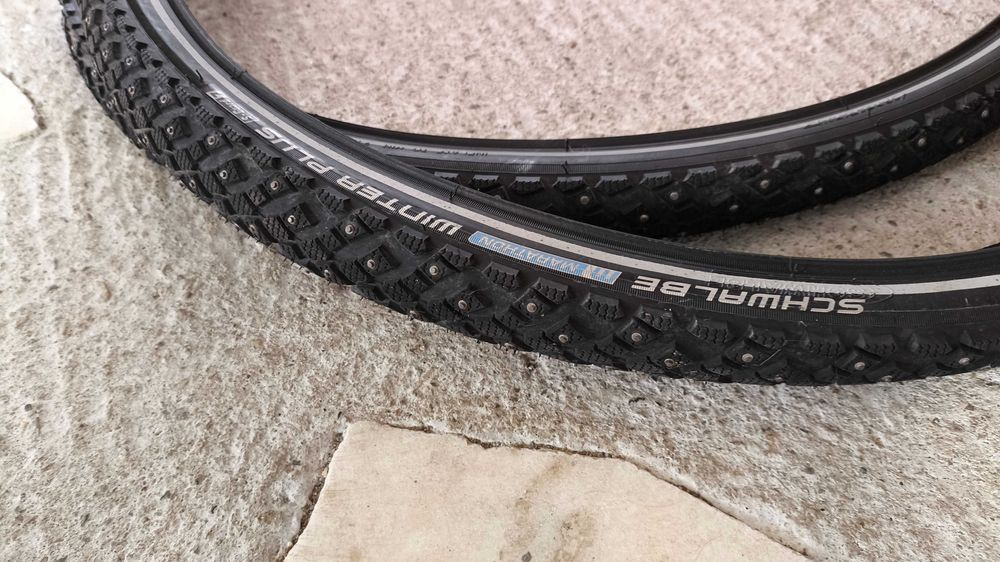 Set, Anvelope de Iarna, cu pini de metal, pentru Bicicleta Schwalble
