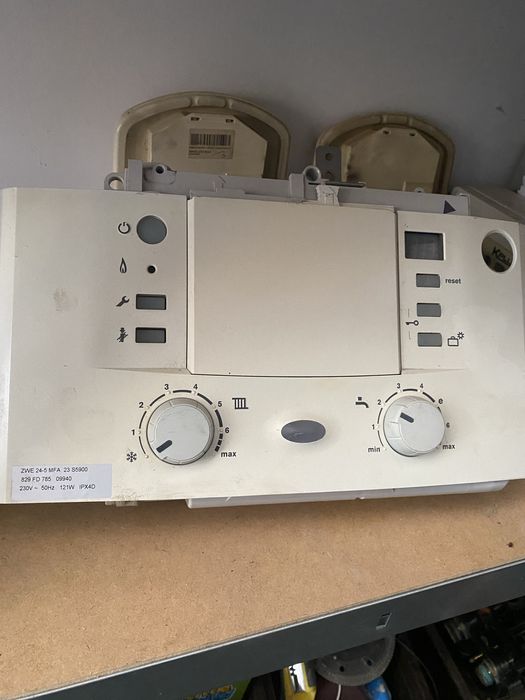 Placa centrala termica bosch