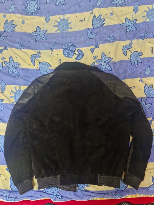 Кожанная замшевая куртка производство Италия