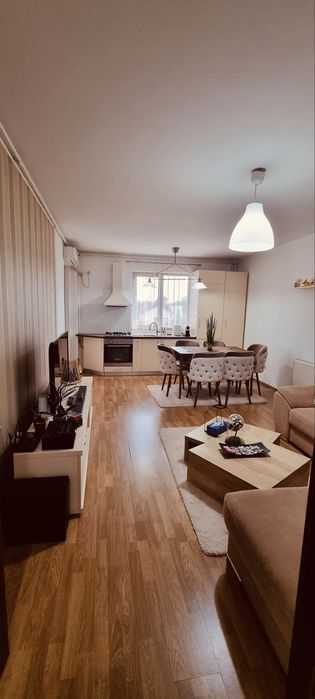 Inchiriez apartament 2 camere, foarte spatios cu loc de parcare in Fundeni( Dobroesti)