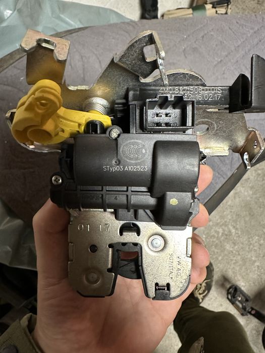 Брава багажник за Skoda Superb