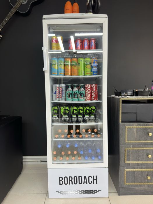 Витринный холодильник