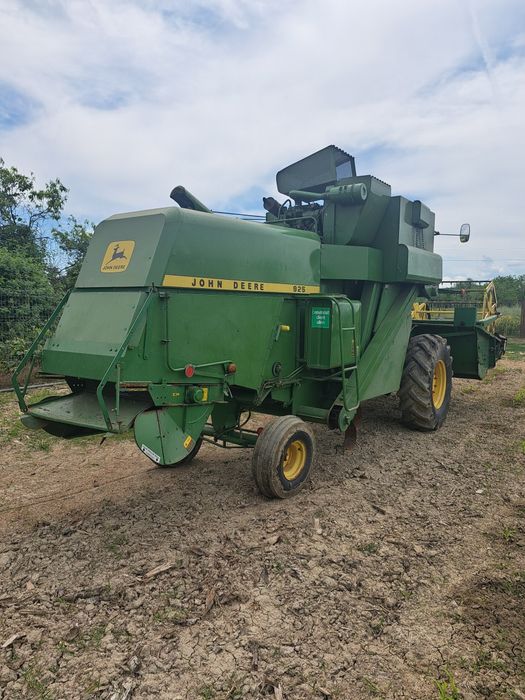 Vand combină john deere