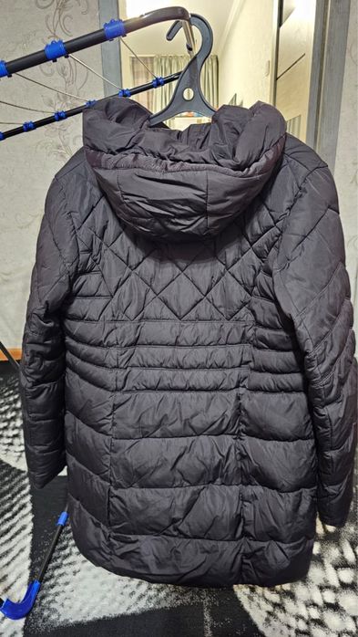 Продам куртки зима