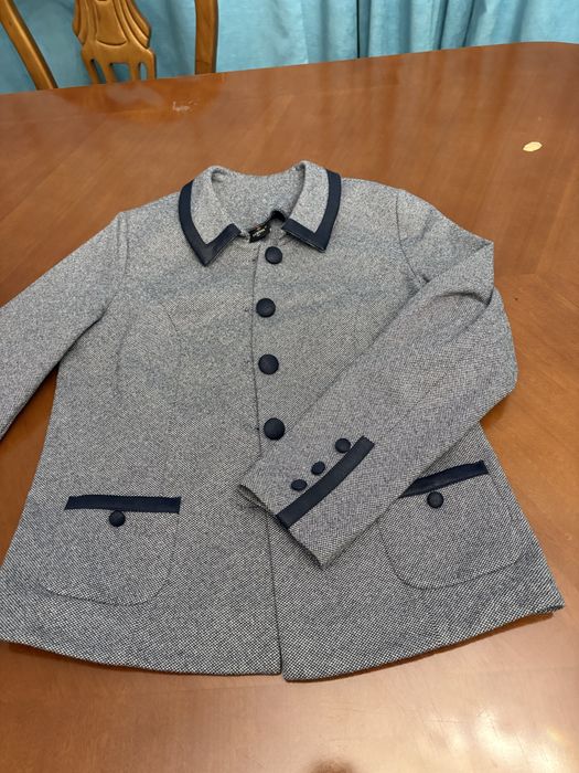 Костюмы, платья,кофты