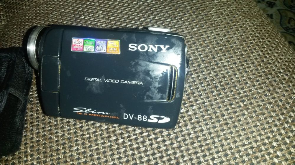 Видеокамера сони