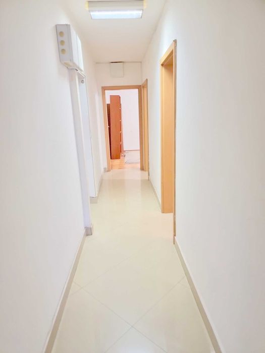 Дава се под наем Многостаен апартамент в София, Център - 160 кв.м за 920 € - Снимка #10