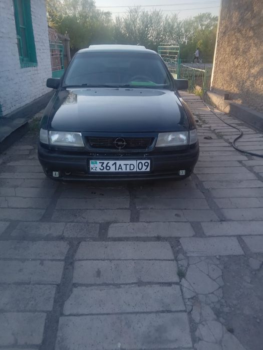 Опель вектра а1994