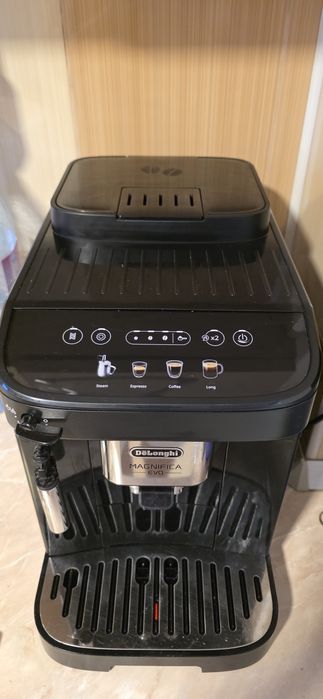 Espressor automat De'Longhi Magnifica Evo – Stare perfectă de funcționare