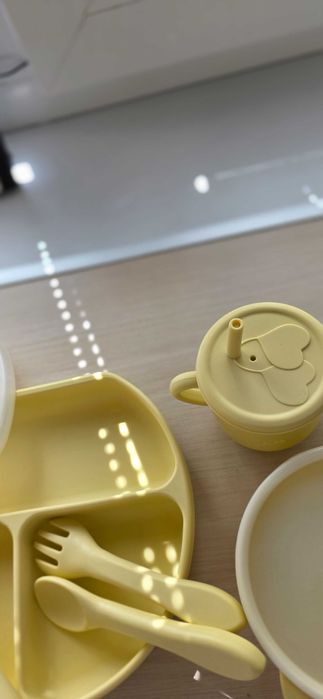 Силиконови прибори за хранене