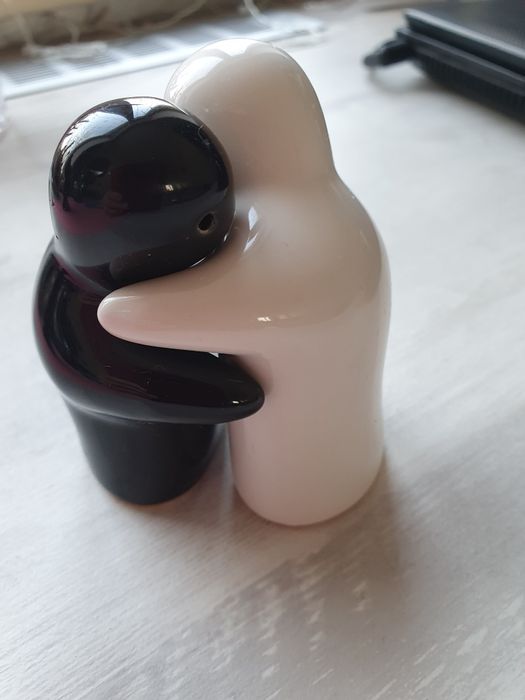 Продам песочницу с соломкой день-ночь