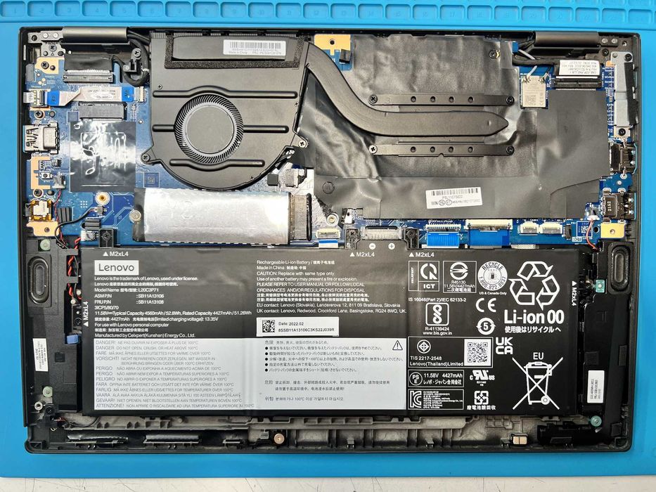 реновиран лаптоп Lenovo ThinkPad X13 Yoga Gen 2 13.3" touch i7-1185G7 16GB 1020GB с гаранция