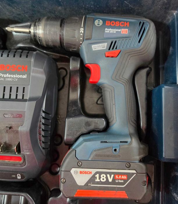 Винтоверт Bosch GSR 18V-50