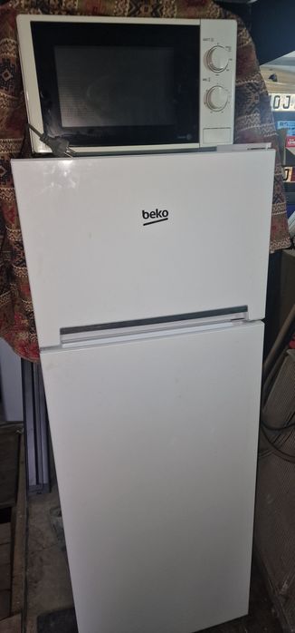Холодильник Веко в отличном состояние.