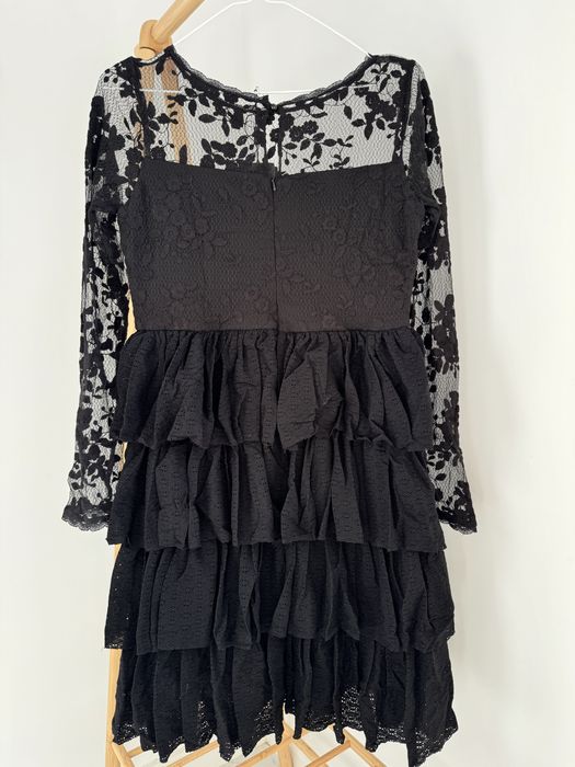 Официална черна рокля на JUNONA