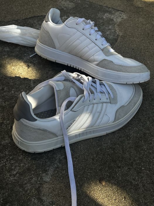 Обувки адидас 43