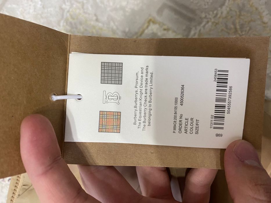 Продам куртку Burberry