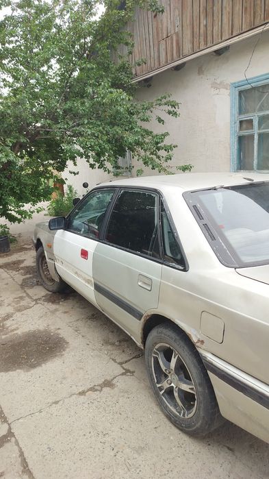 Продам срочно Мазда 626