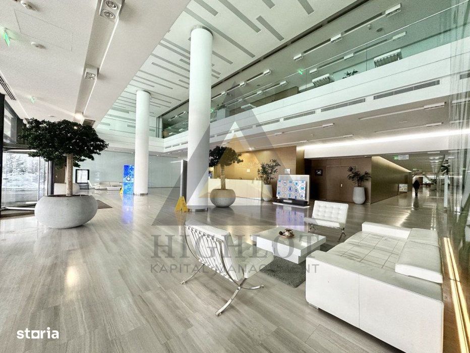Showroom  588.35 Mp  | Cladire Birouri Baneasa  | Disponibil Imediat