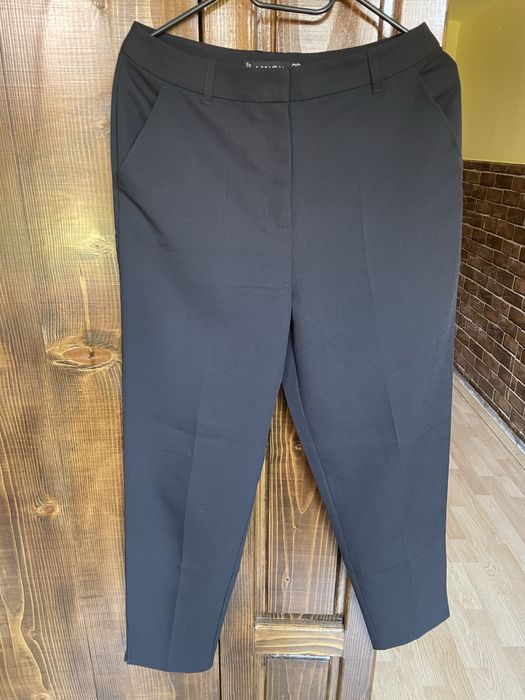 Pantaloni dama cu buzunare