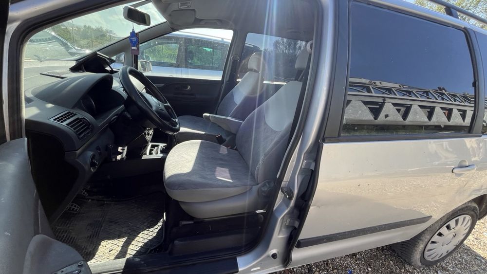 Seat Alhambra Мотор Скоростна кутия Фар Калник Врата Брава Дръжка Стоп