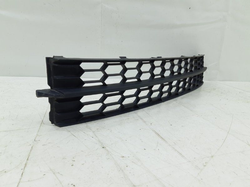 Решетка в бампер шкода рапид skoda rapid