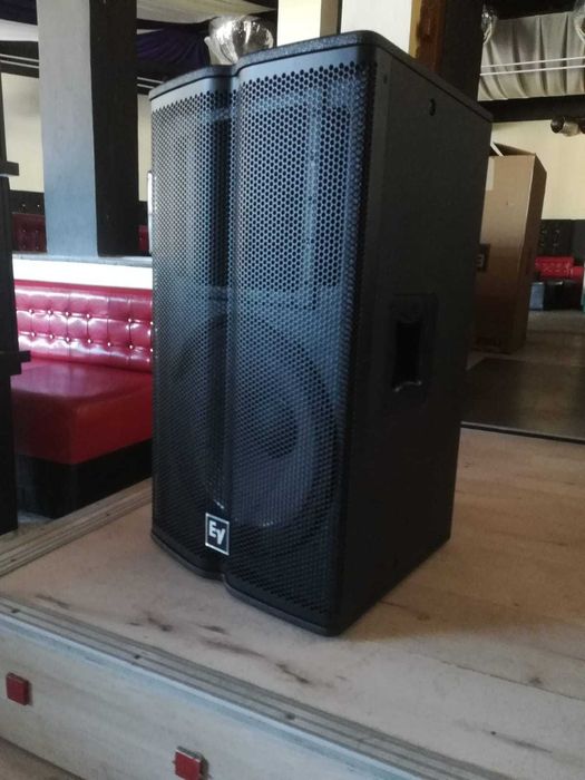 Boxa pasiva Electro-Voice Tour-X TX1152