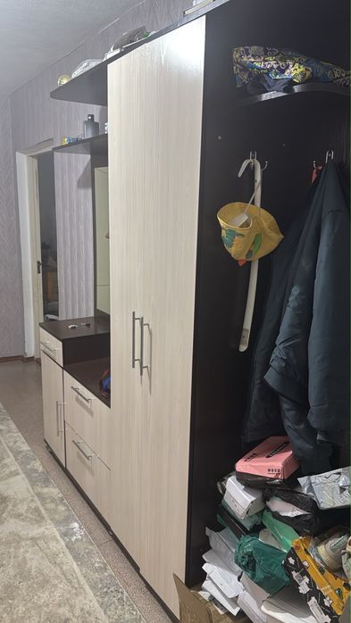 Прихожка для прихожей .