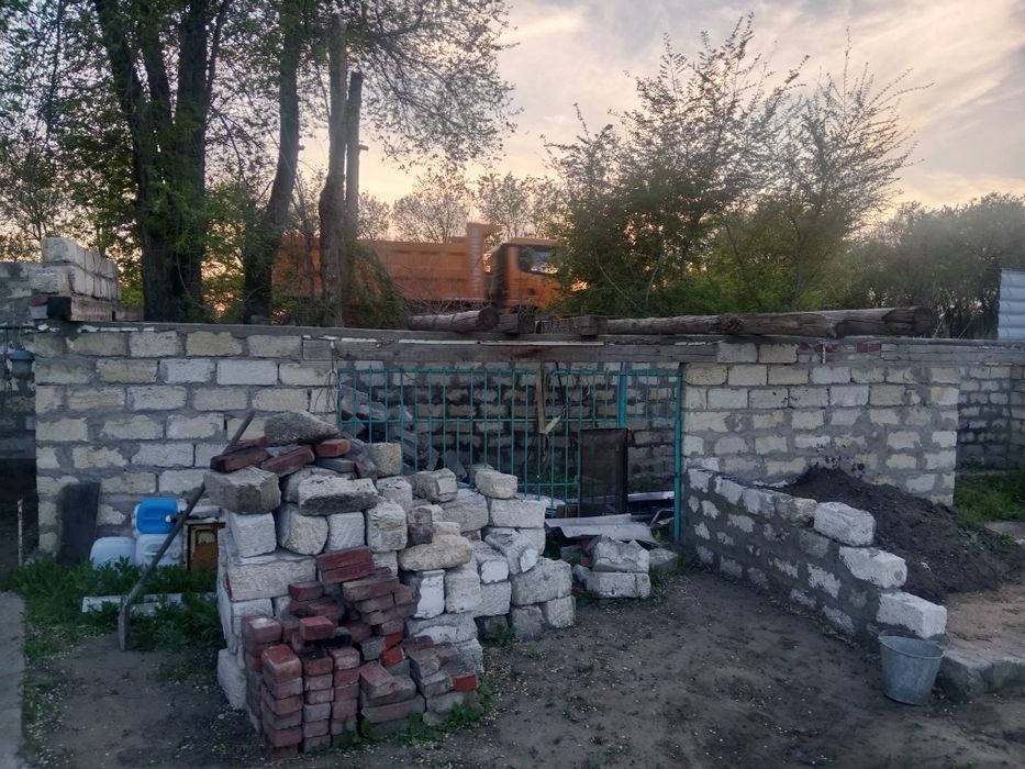 Продам земельный участок ИЖС первый линии 45*25