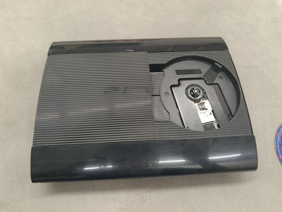 Sony PlayStation Ps3 супер слим