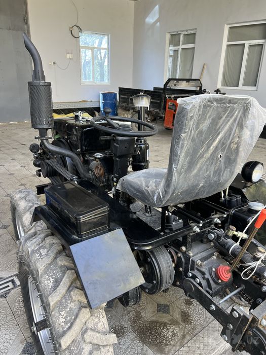 Zubr 1105 mini traktor