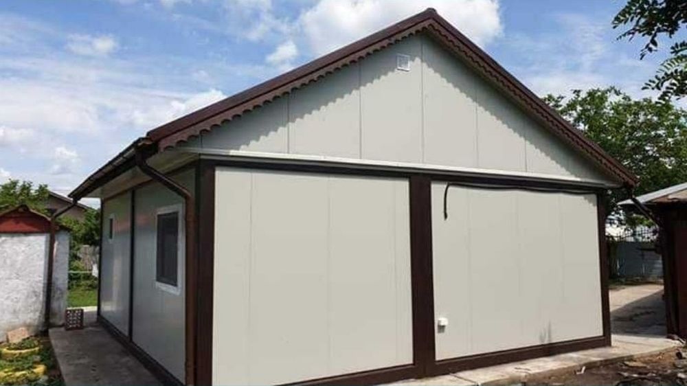 Vand casa 8m x 9m structura metalica usoara