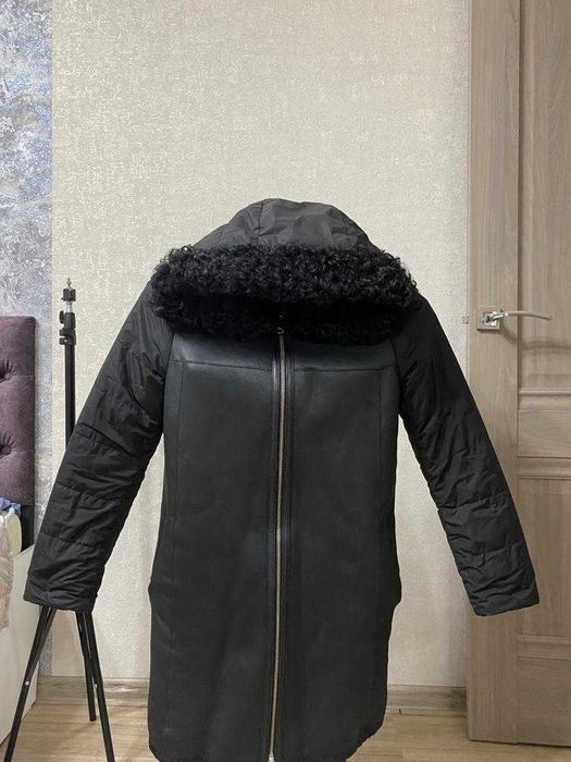 Продаем почти новую Дубленку