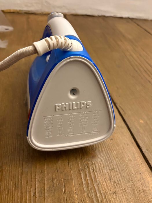 Fier de calcat Philips GC 2510 2000 W functional stare buna