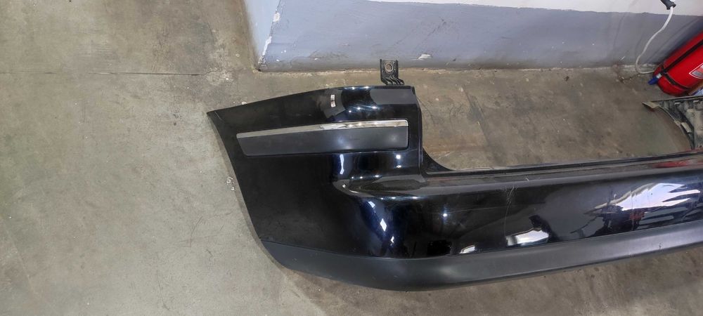 Bara spate volkswagen vw sharan 2007 neagra