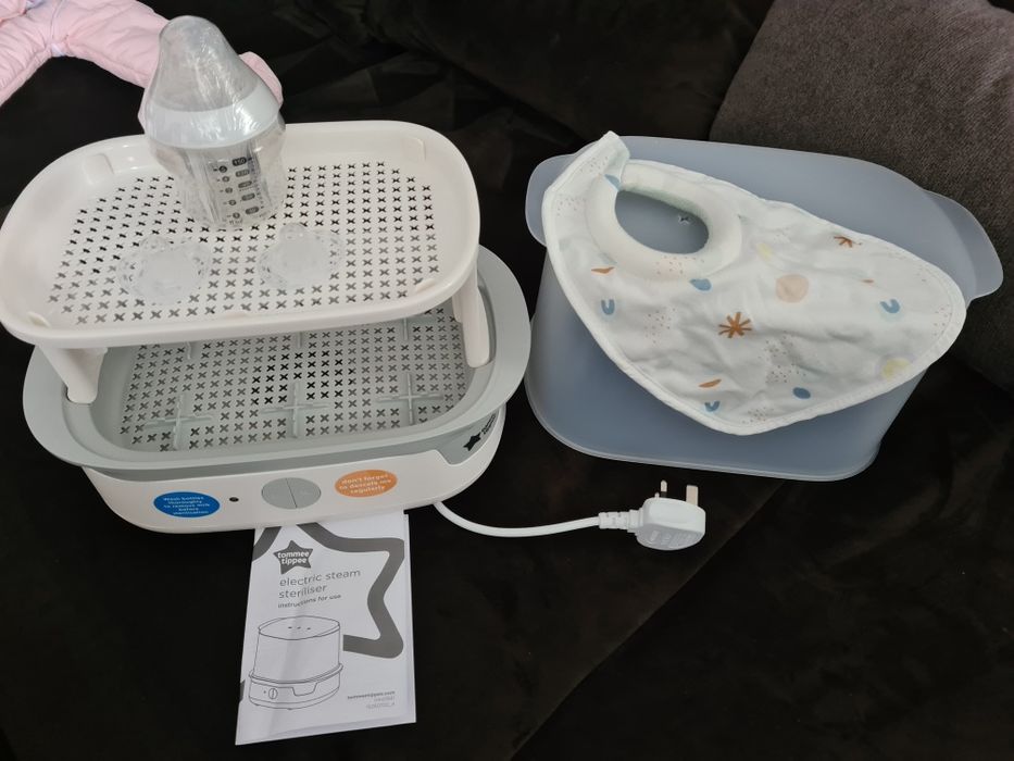 Sterilizator cu aburi Electric Tommee Tippee si accesorii