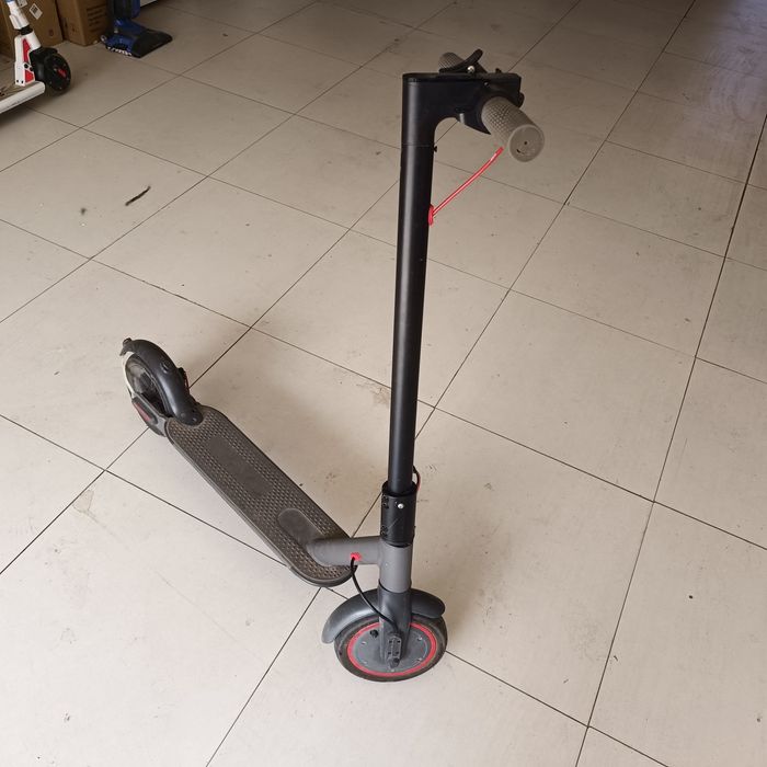 Продам электросамокат