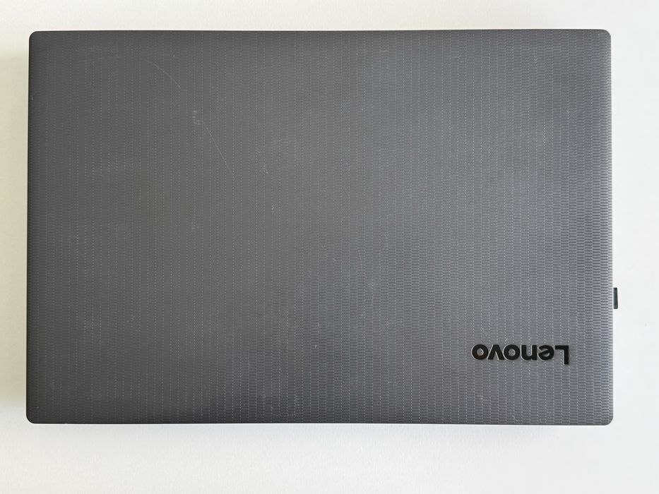 Laptop Lenovo V130-15IKB, intel i5 7200, 2.5Ghz