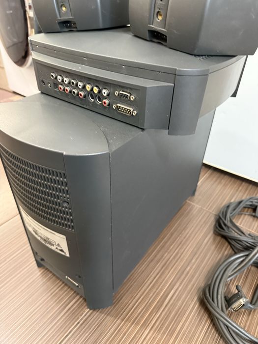 Bose 3.2.1. Subwoofer с колонки