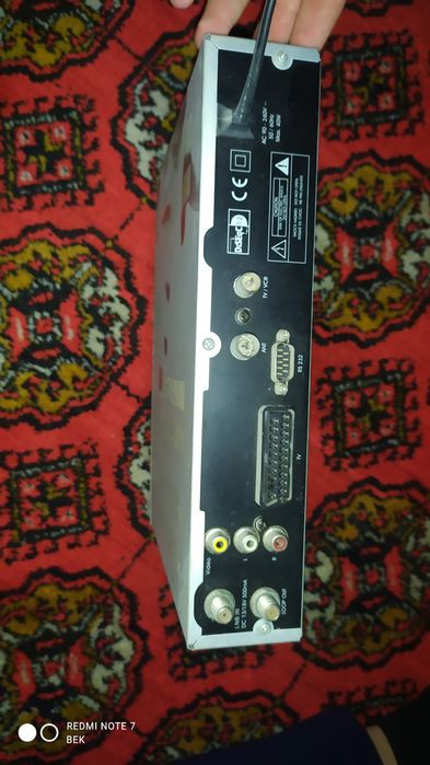 Спутник антенна 2шт сотилади 2 тунел obmen