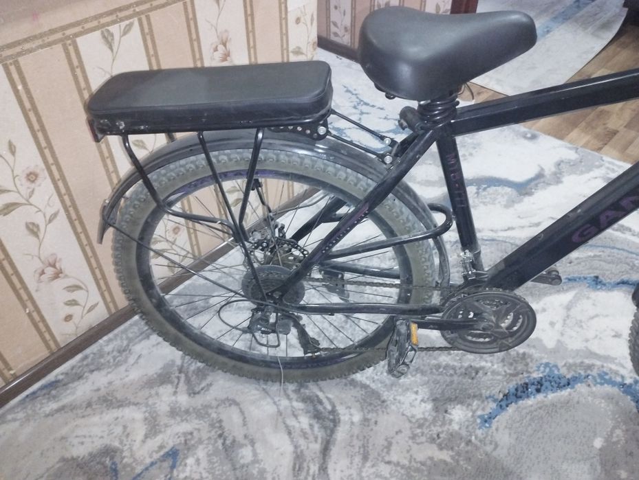 Велосипед сотилади июнда олганмиз холати яхши